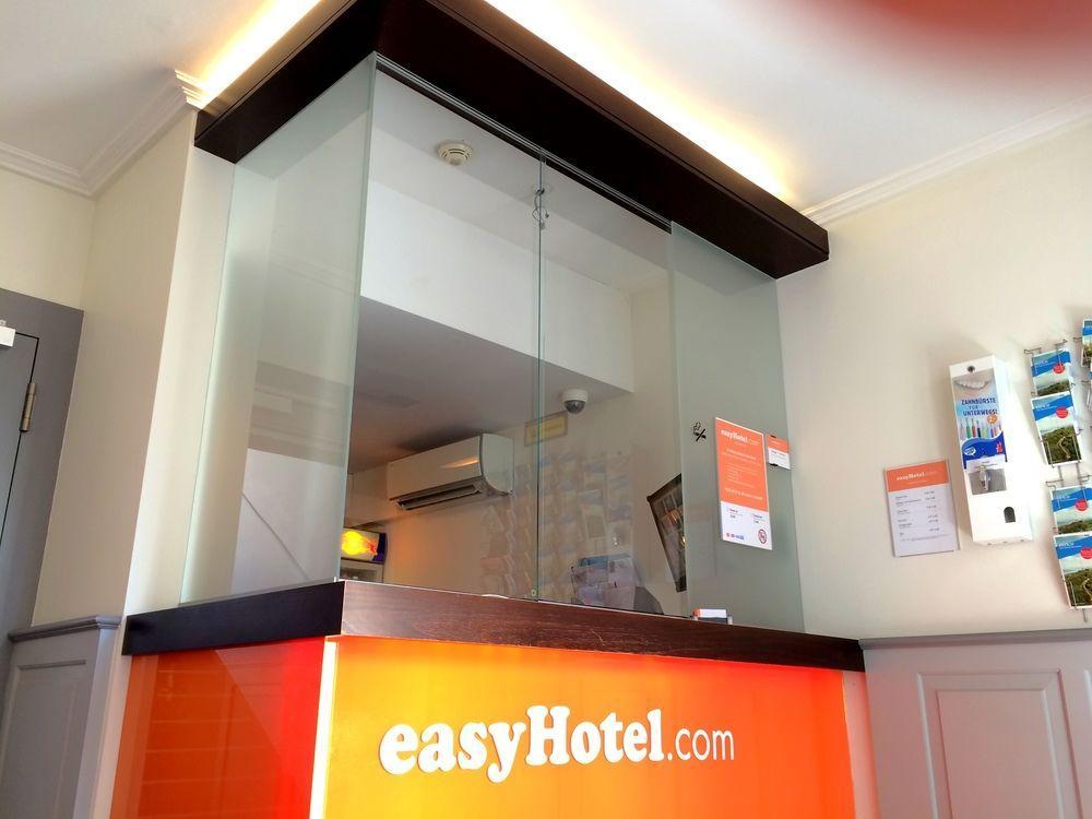 Easyhotel Zuerich City Centre Екстер'єр фото