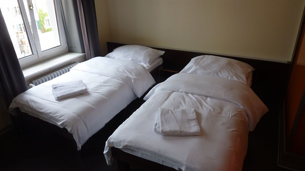 Easyhotel Zuerich City Centre Екстер'єр фото