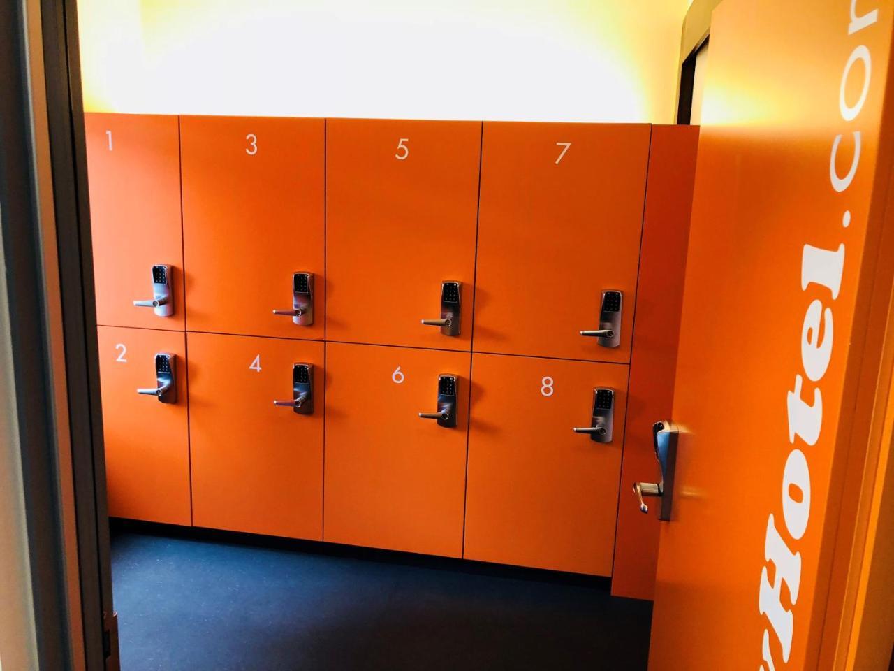 Easyhotel Zuerich City Centre Екстер'єр фото
