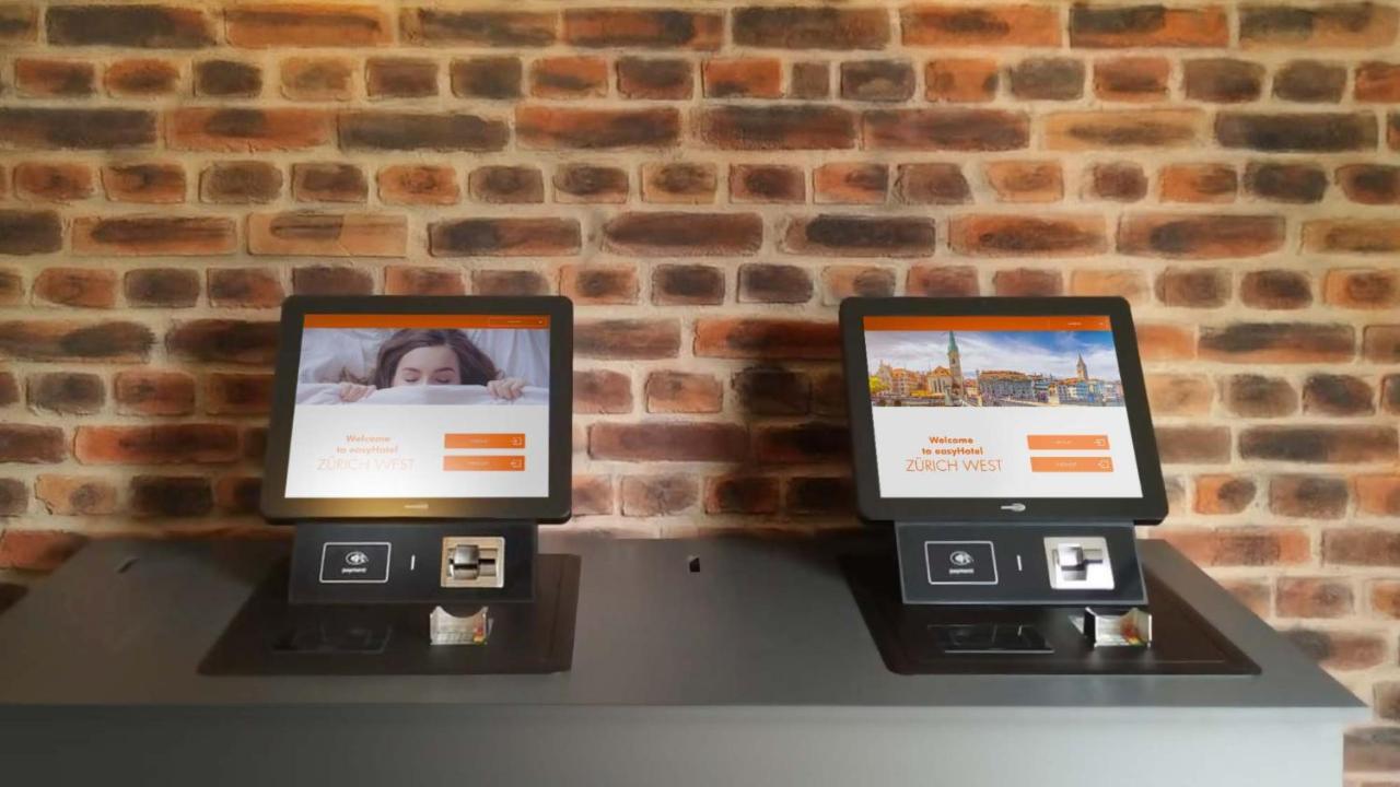 Easyhotel Zuerich City Centre Екстер'єр фото